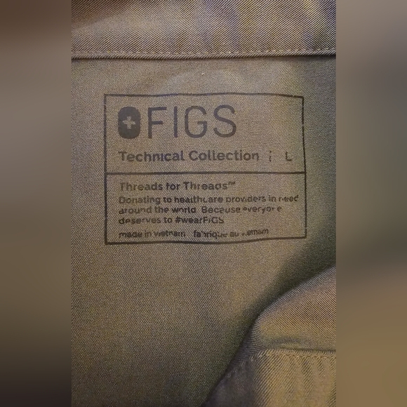 FIGS jogger scrub set - Picture 3 of 9